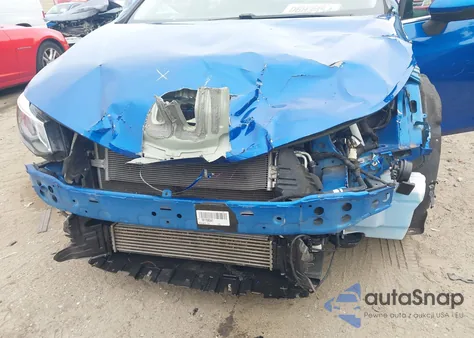 2018 Chevrolet Cruze Lt Auto from USA, damaged, VIN 1G1BE5SM9J7158149